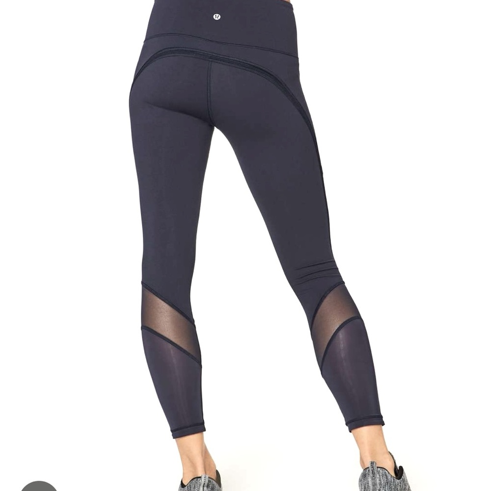Women's Black Lululemon Mesh Leggings
